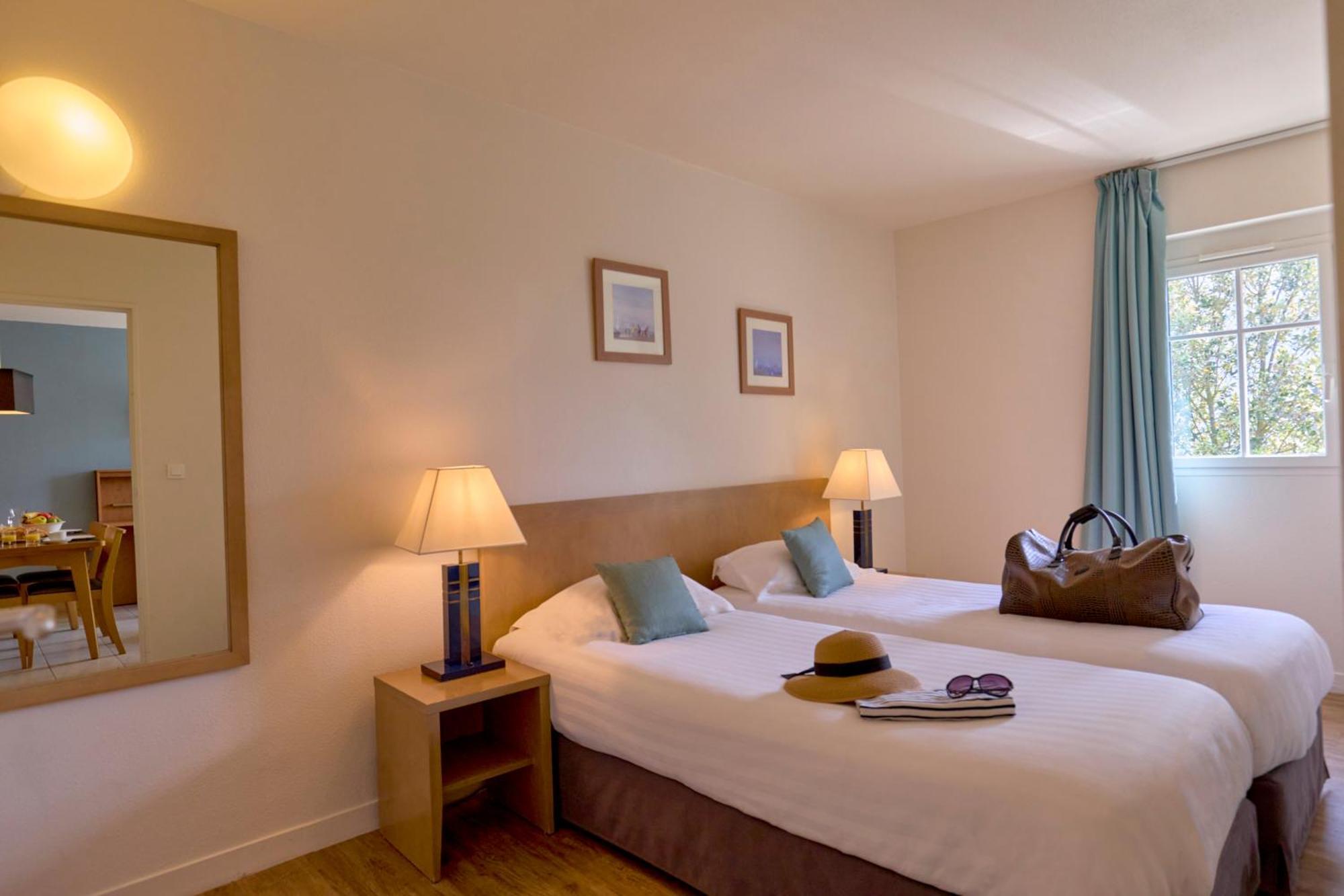 Reine Marine Aparthotel