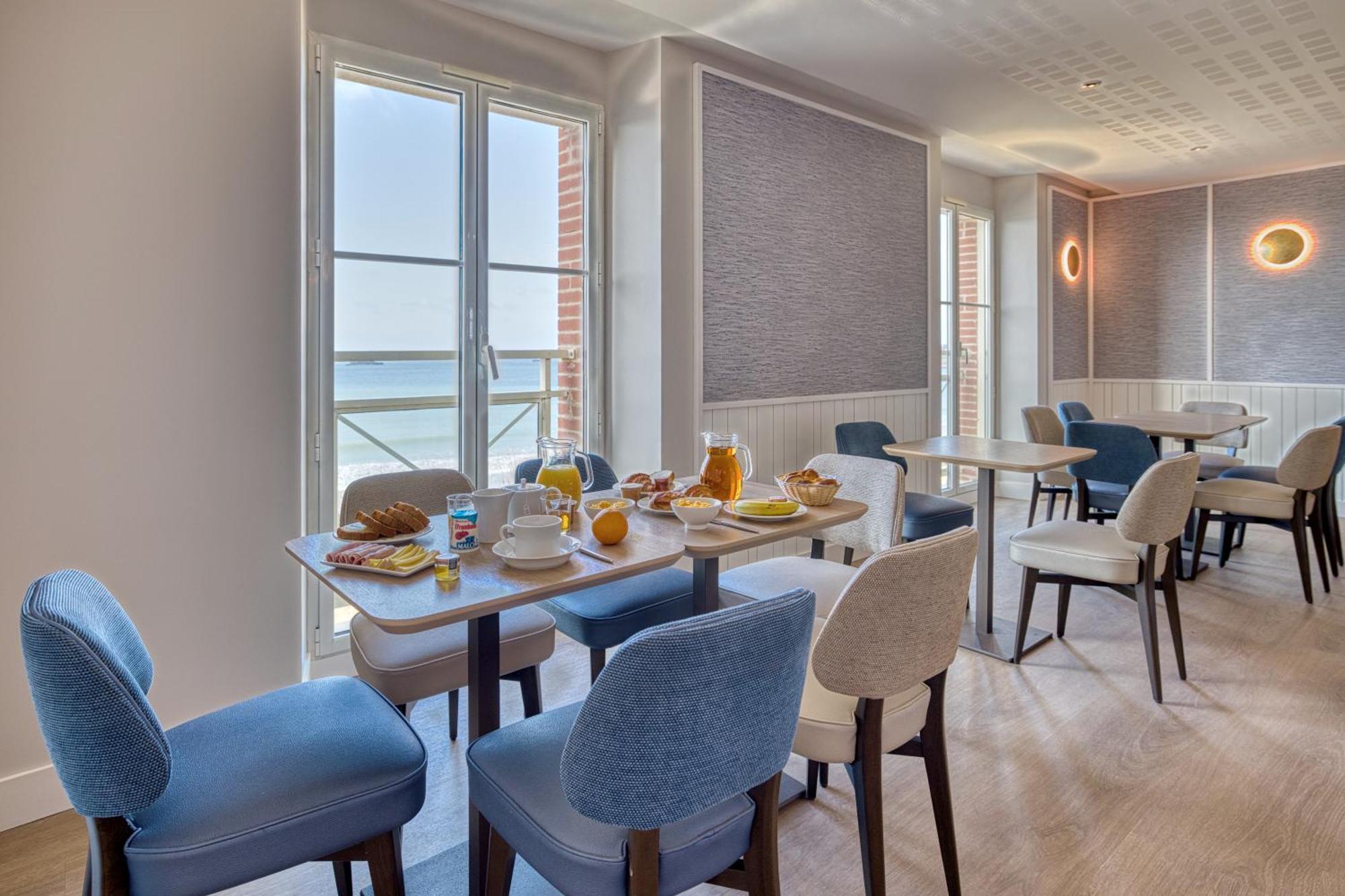 Appart hôtel La Résidence Reine Marine 4*