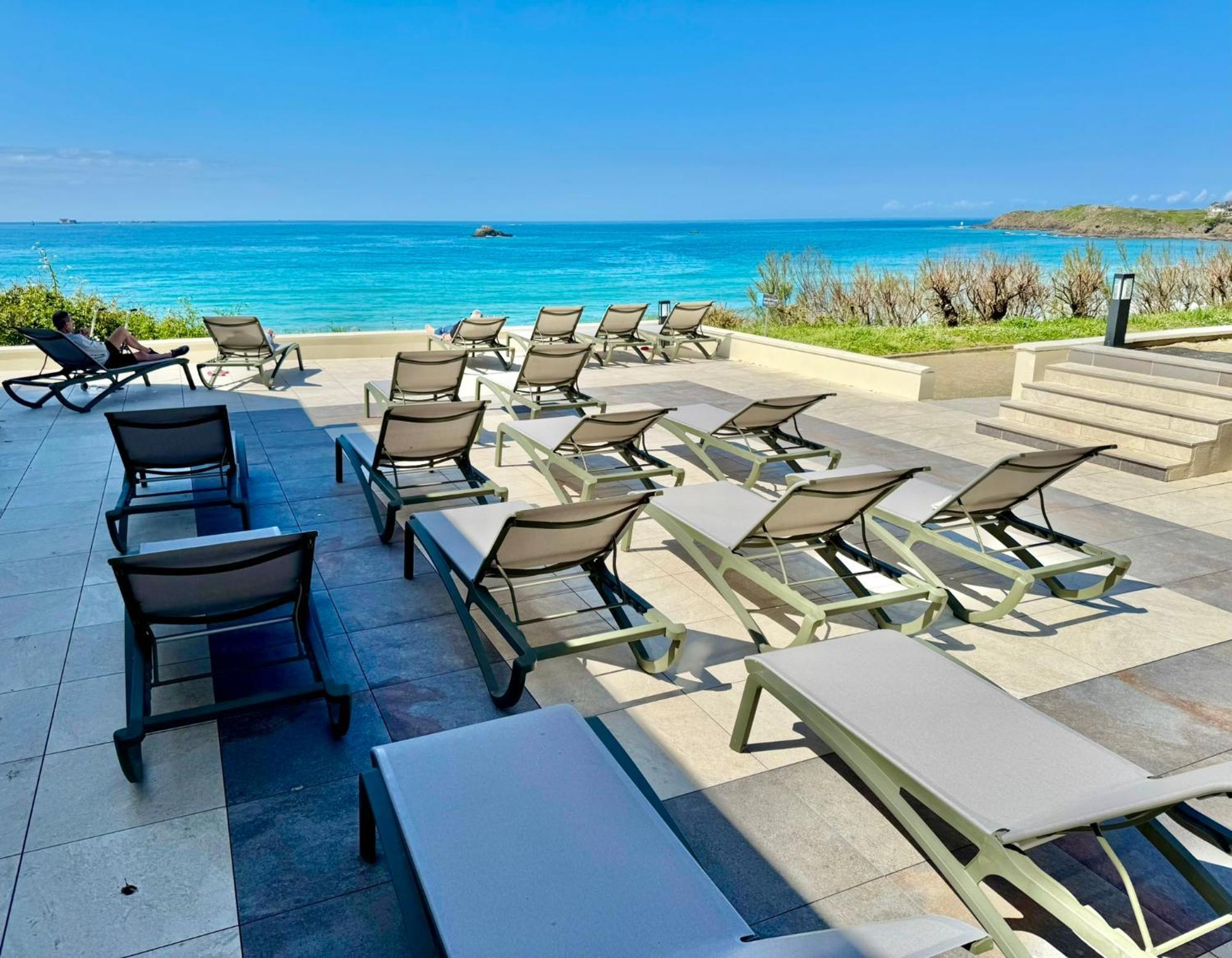 Reine Marine Aparthotel